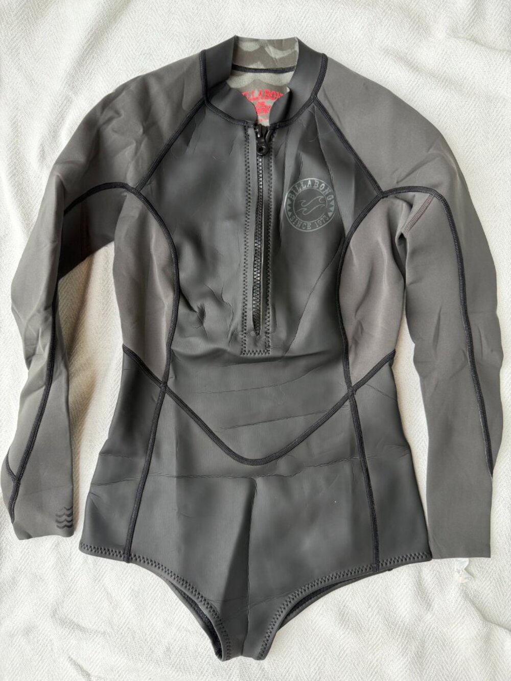 Billabong Women's Spring Suit Wetsuit Size 6 Long Sleeve Front Zip Surf